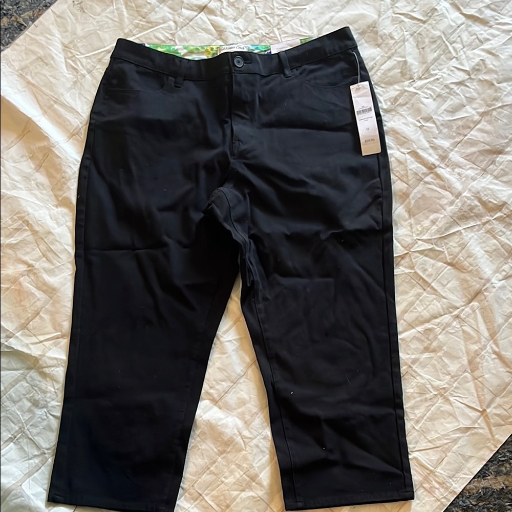 Women’s capris Black Pants size 12 Bi Stretch Slim  leg
